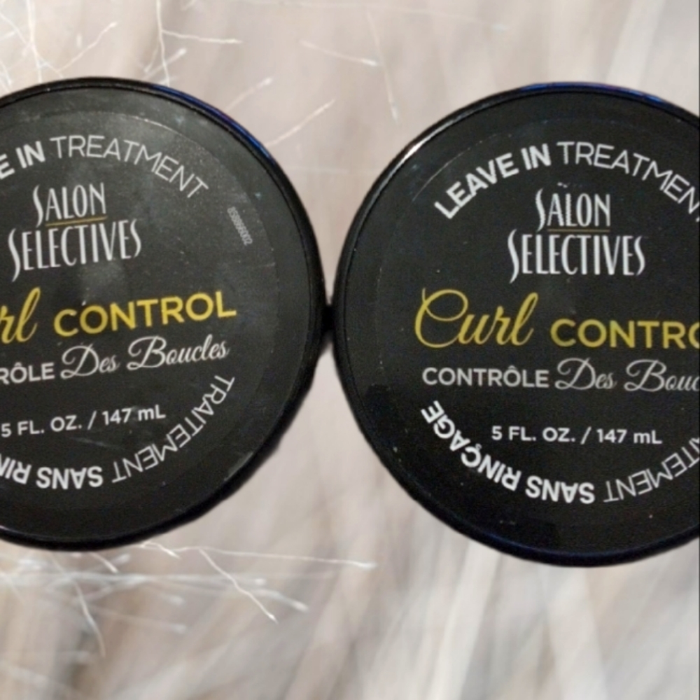 Two jars of salons selectives curl control cream